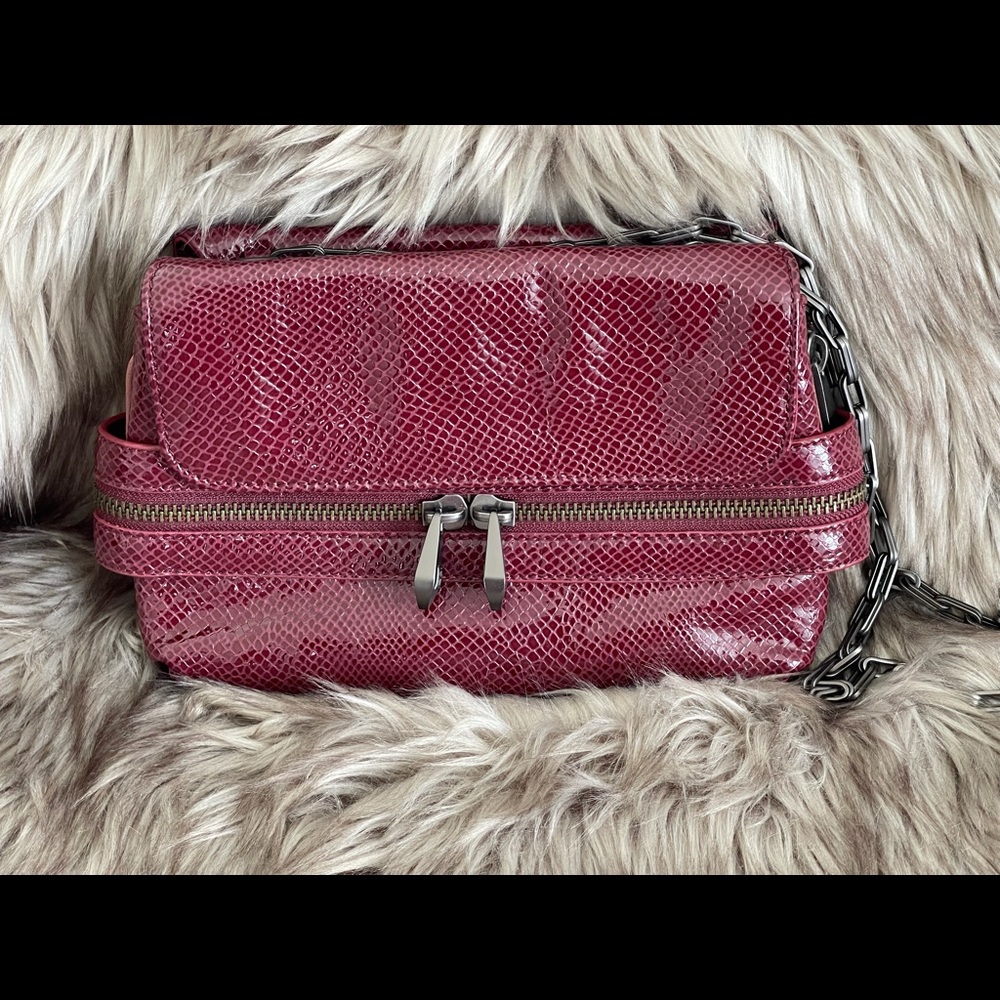 Pour La Victoire Handbag Snake Embossed Leather